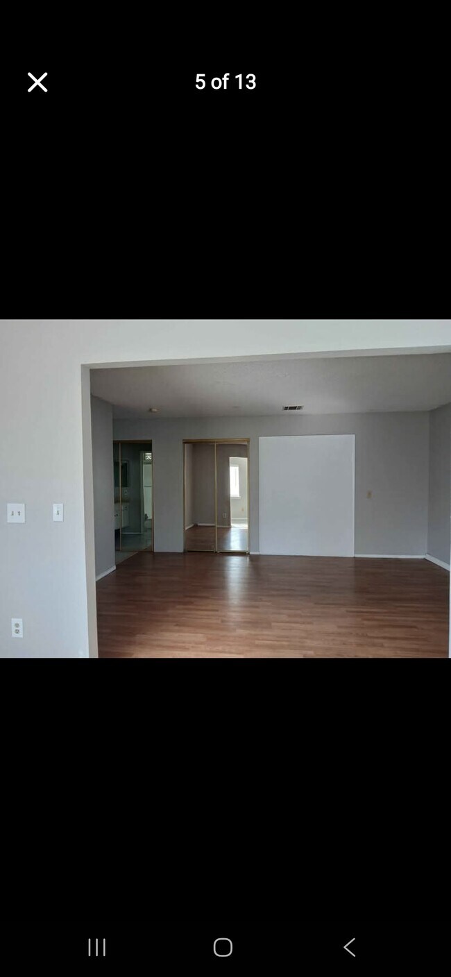 Foto del edificio - 12864 Raintree Ct