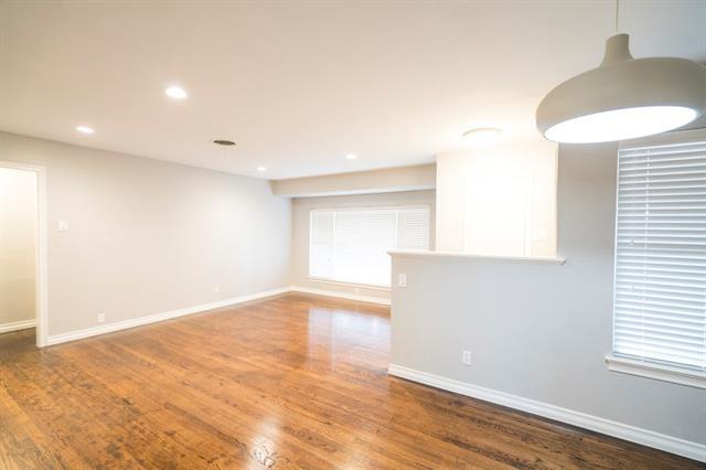 Foto del edificio - 1806 N Ave