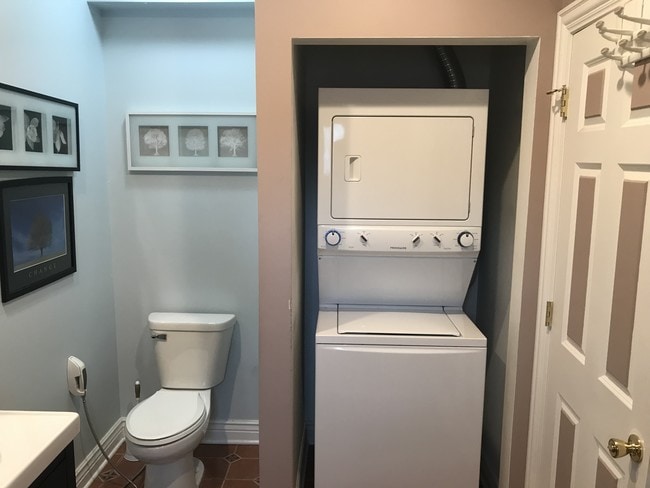 Laundry - 4545 Lawndale Ave