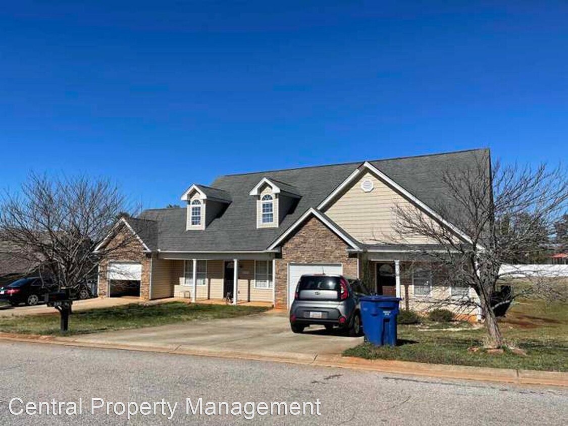 2 br, 2 bath House 221 Mary High Drive House Rental in Wellford, SC