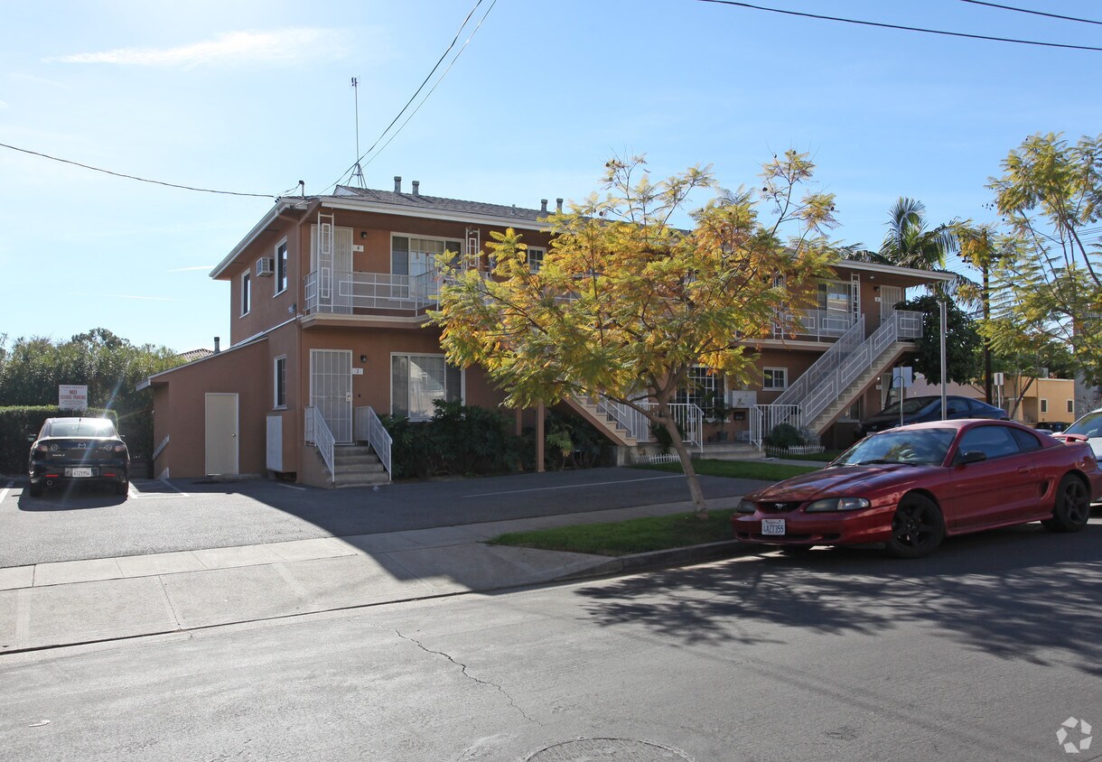 4356 Clarissa Ave, Los Angeles, CA 90027 - Apartments in Los Angeles ...