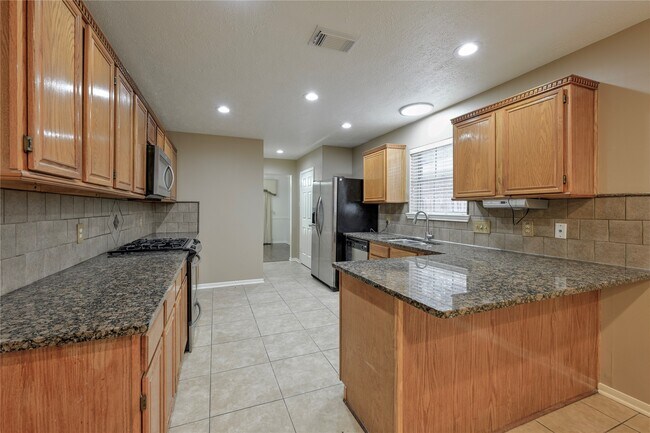 Foto del edificio - 6510 Summit Ridge Ct