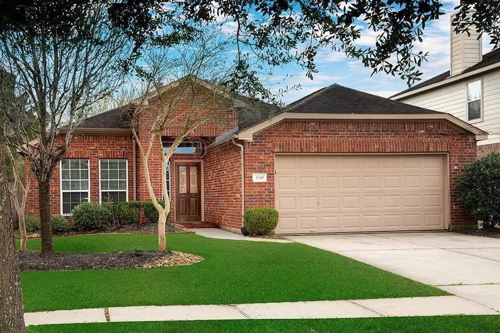 Primary Photo - 3530 Schumann Oaks Dr