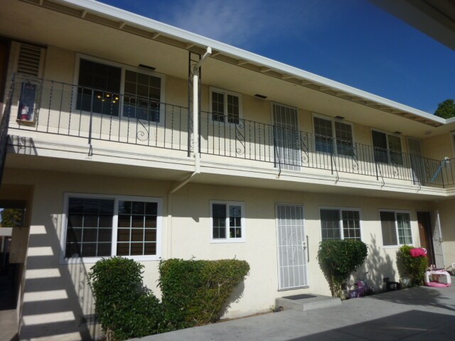 Foto del edificio - 755 E Duane Ave