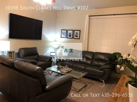 Building Photo - 10398 S Clarks Hill Dr