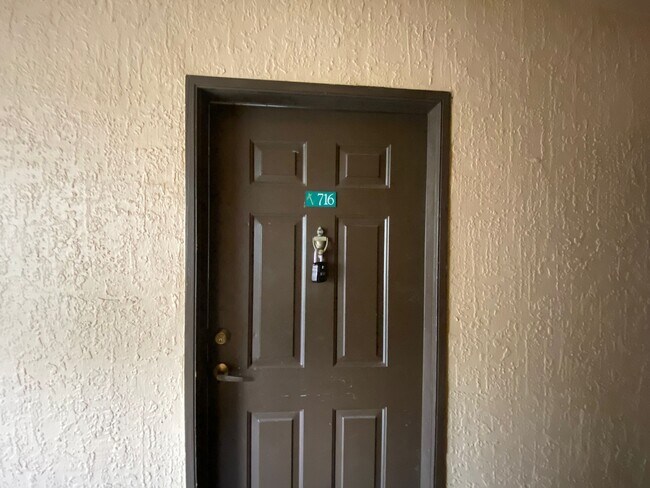 Foto del edificio - 13941 Fairway Island Dr