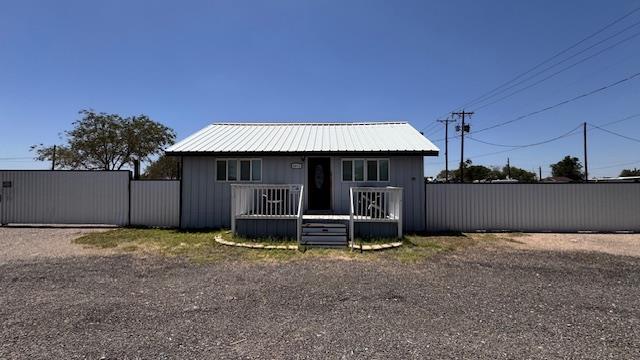 Foto principal - 6015 N Golder Ave