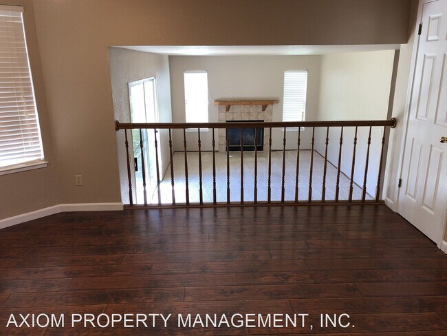 Building Photo - 4 br, 3 bath House - 405 Blair Court