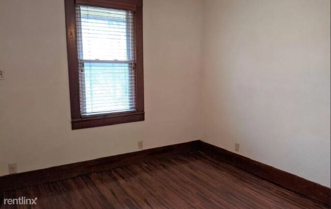 Building Photo - 3 br, 3 bath House - 428 Yuba St