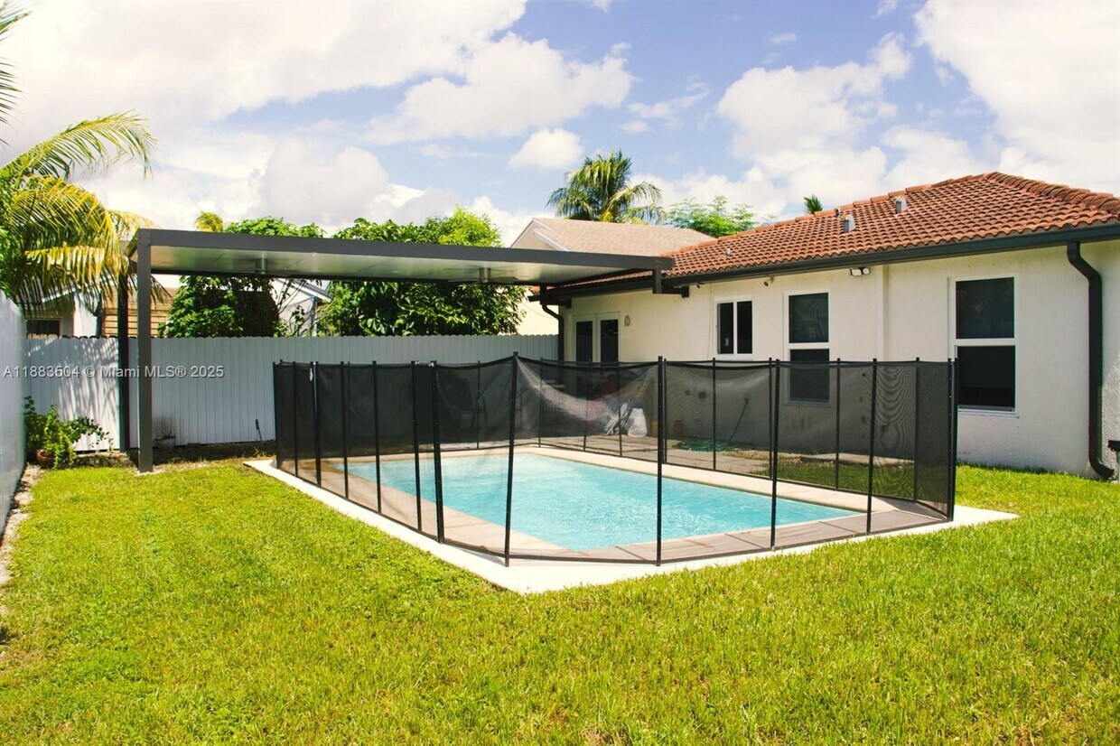 Primary Photo - 25760 SW 127th Ct