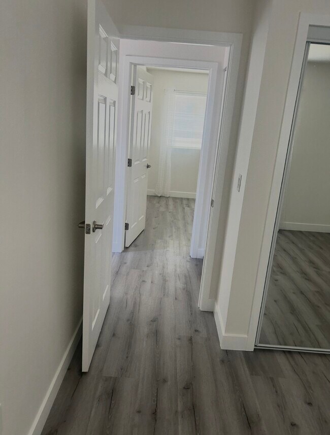 Foto del edificio - 218 E 83rd St