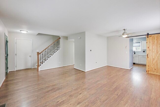 Foto del edificio - 2706 Steamboat Cir