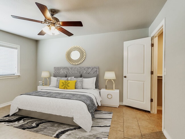 Building Photo - The Alora Phase I and II