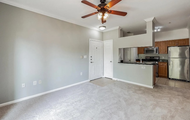 Building Photo - 12913 Centre Park Cir