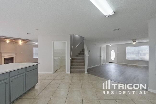 Building Photo - 6209 Winnebago Ct