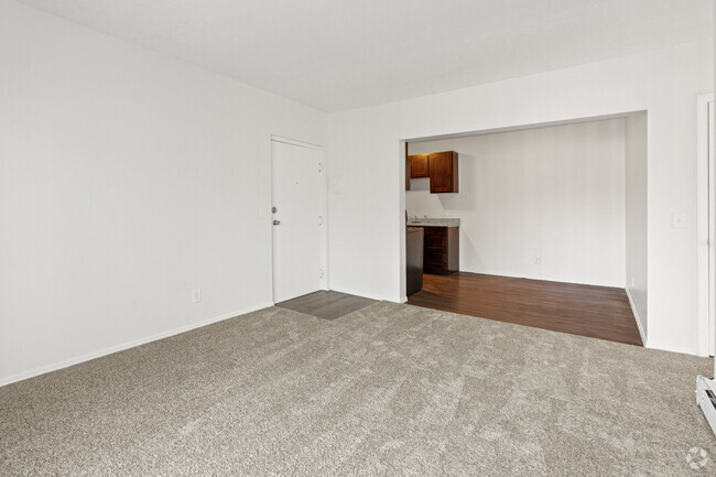 2BR 1,5 BA - 850SF - Sala de estar - Mears Place Apartments