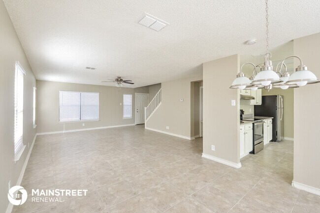 Foto del edificio - 8118 Sunshine Trail Dr