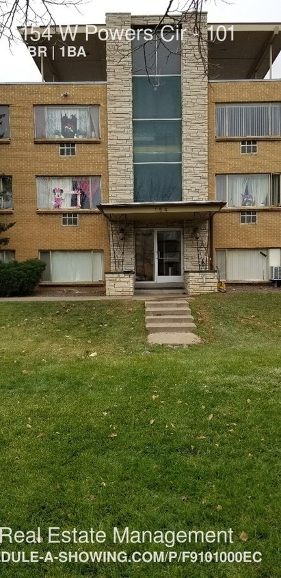 Primary Photo - 154 W Powers Cir