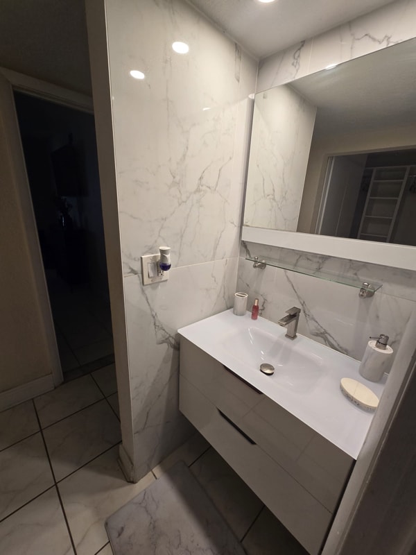 Foto del edificio - 303 NE 187th St