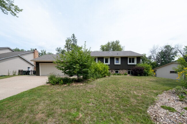 Building Photo - 13396 Everest Ave