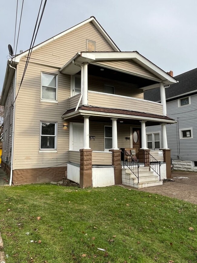 Building Photo - 3865 W 16th St