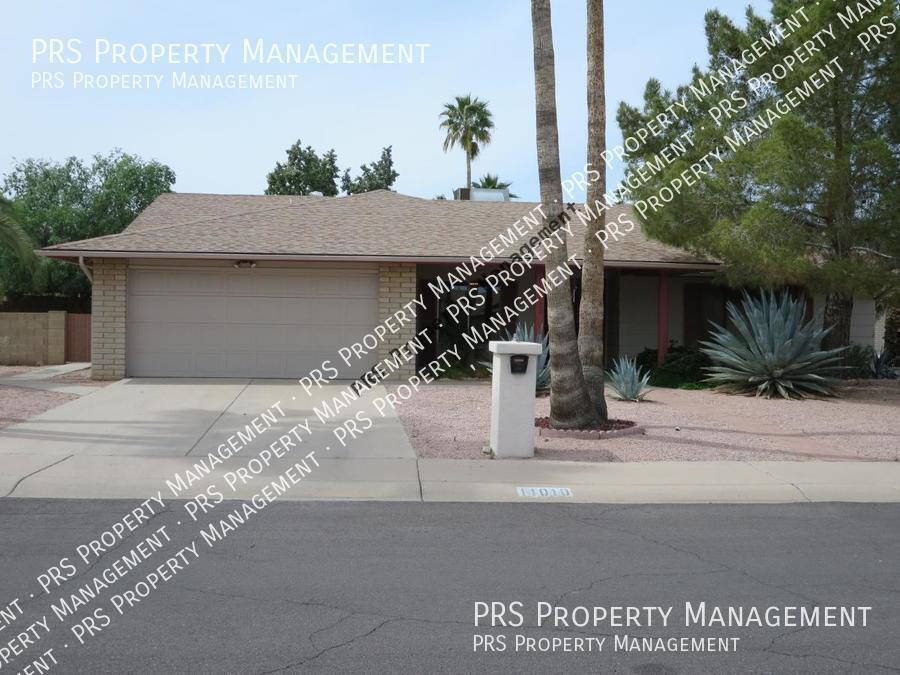 Primary Photo - Age Restricted Community. Tenant Showing, ...