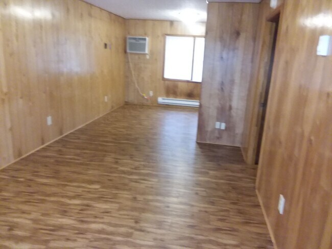 Foto del edificio - Bolivar MO 1 Bed, 1 Bath Apartment