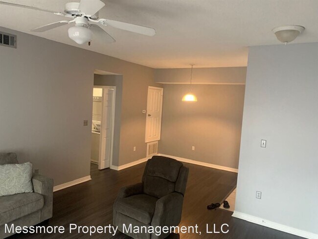 Foto del edificio - 2 br, 2 bath House - The Oaks 1501 N Parti...