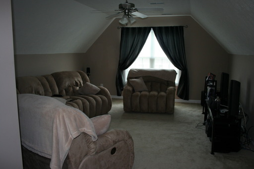 Building Photo - 408 Lewis Clark Dr