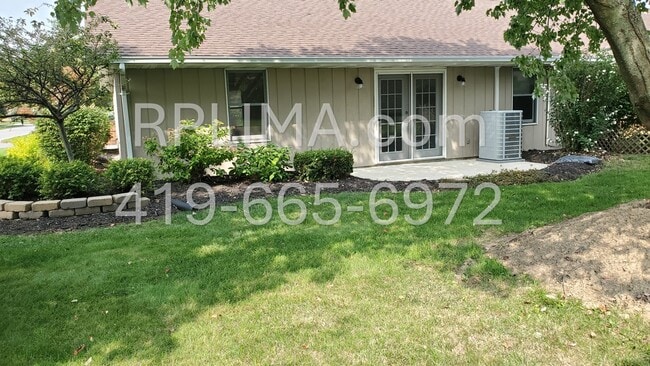 Building Photo - 1593 Plainfield Dr