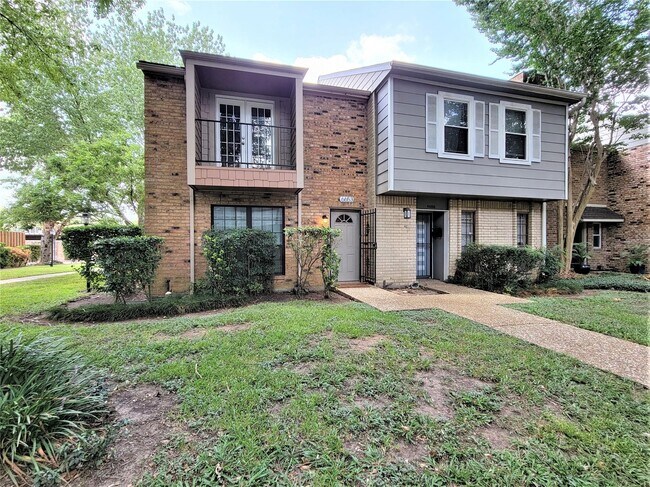 Foto del edificio - 6653 Wanda Ln