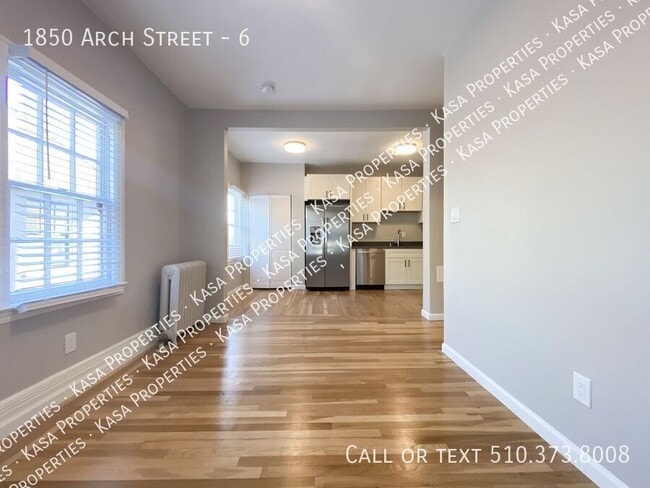 Building Photo - 1850 Arch St