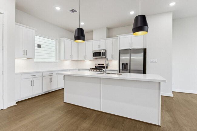 Foto del edificio - 412 N Stiles St