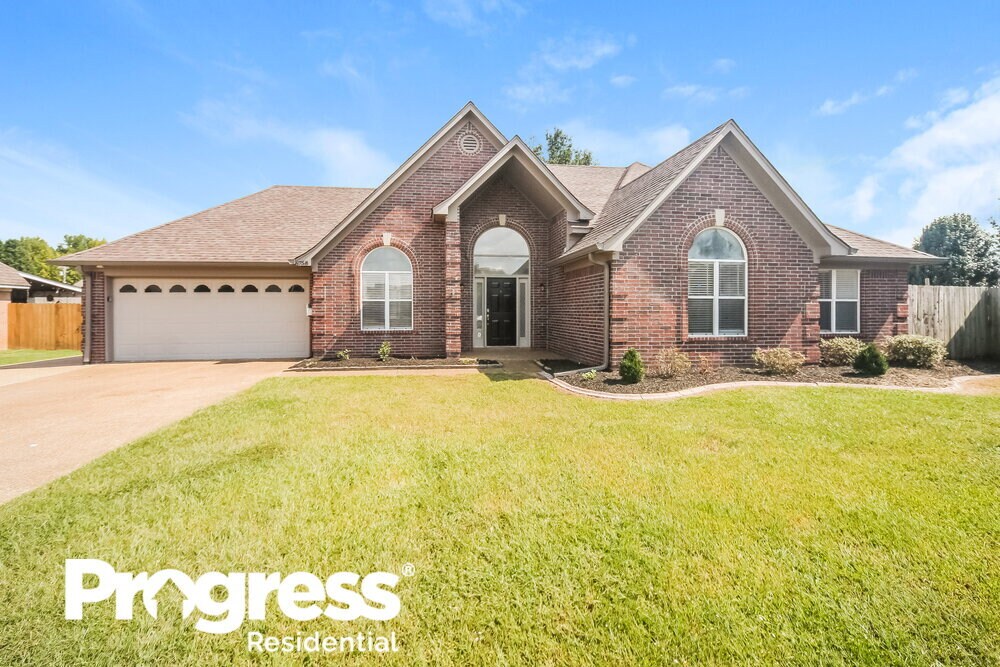 Primary Photo - 6758 Greyhawk Cove S