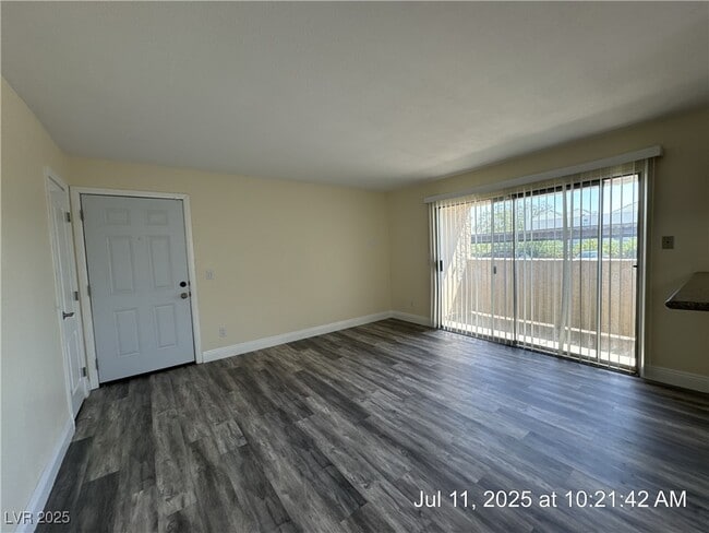 Foto del edificio - 7200 W Pirates Cove Rd