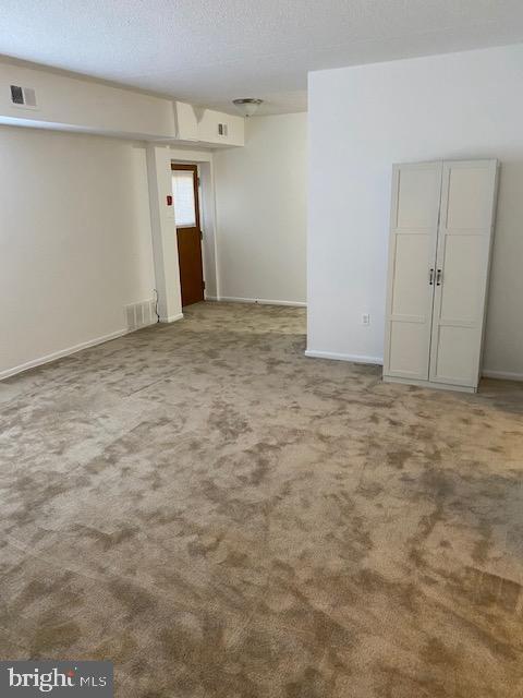 Foto del edificio - 295 E Jefferson St