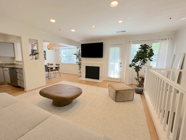 Building Photo - 5801 Inman Park Cir