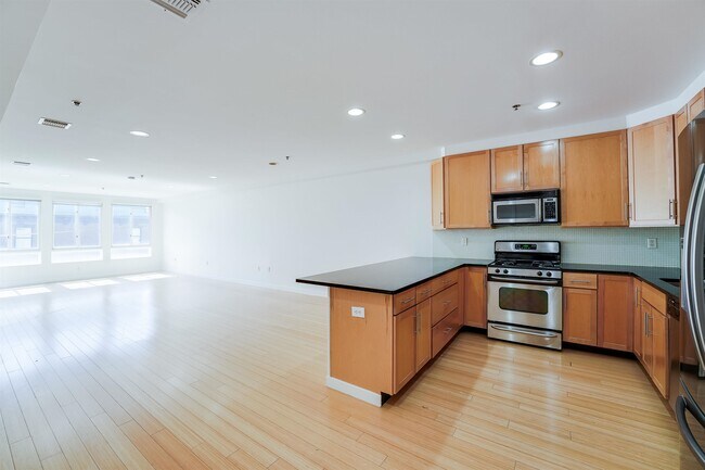 Foto del edificio - 402 Madison St