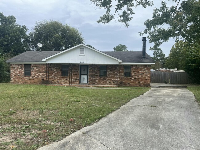 Building Photo - 706 Cottonwood Ct