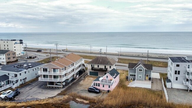 Building Photo - 611 Ocean Blvd