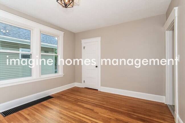 Foto del edificio - Pet friendly home in Oakley, across from R...