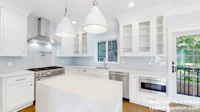 Photo - 101 Sumner Rd Apartment