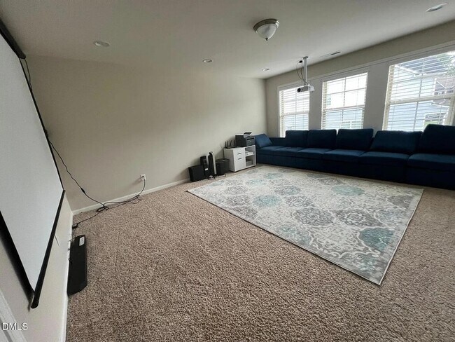 Foto del edificio - 267 Crestmont Ridge Dr