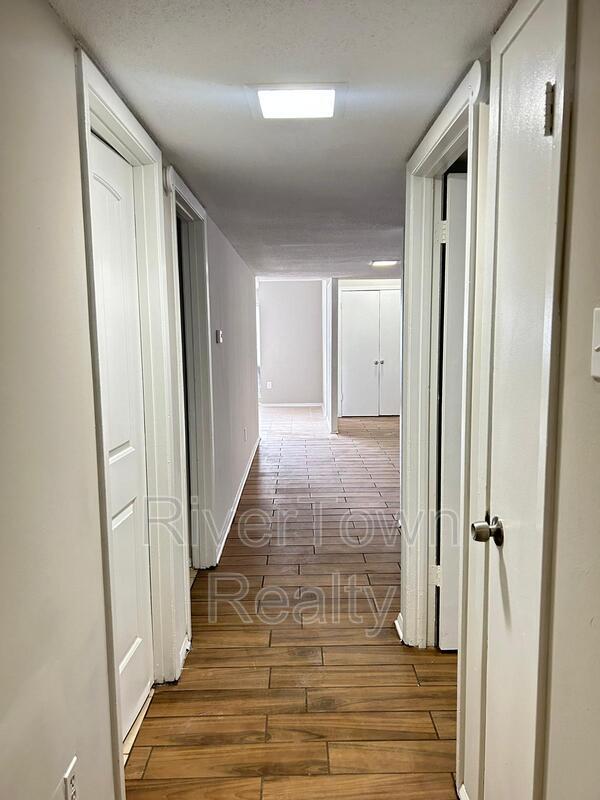 Photo - 3366 Fairbanks St House