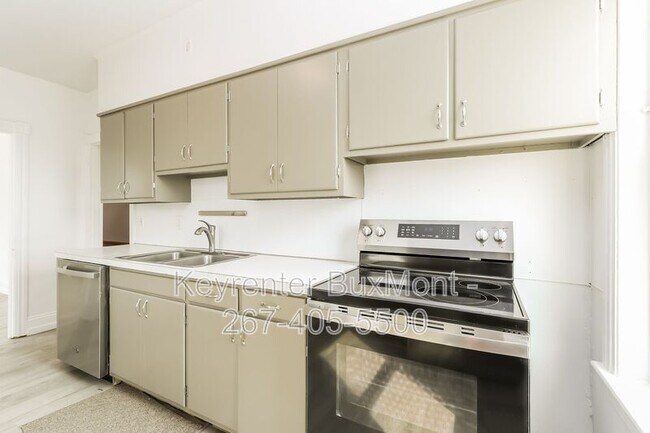 Foto del edificio - 340-342 W Broad St