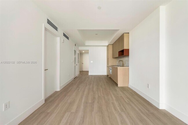 Foto del edificio - 90 NE 32nd St
