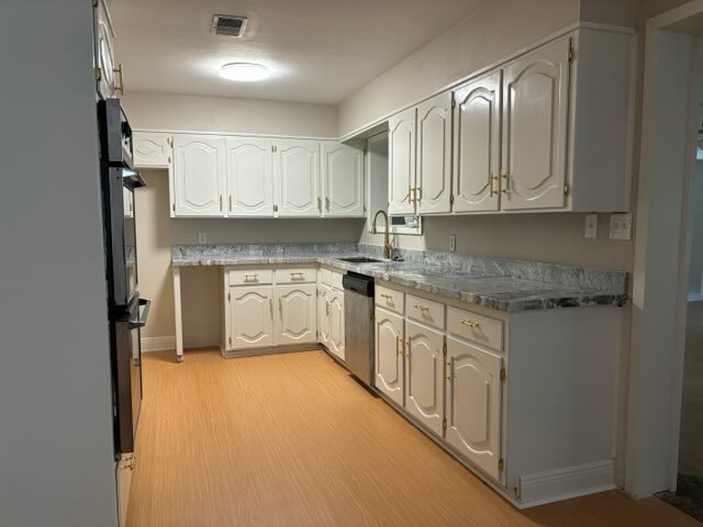 Building Photo - 2529 Hampton Ln