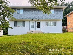Building Photo - 8215 Crudele Dr