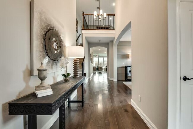 Foto del edificio - Spacious 4BR House in Liberty Hill at Sant...