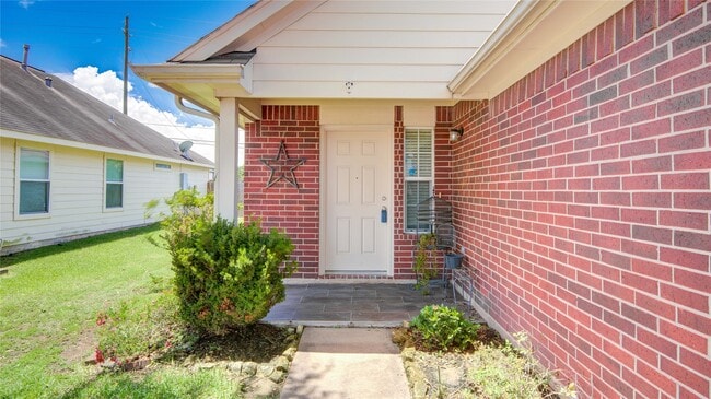 Building Photo - 5939 Brenwood Trails Ln